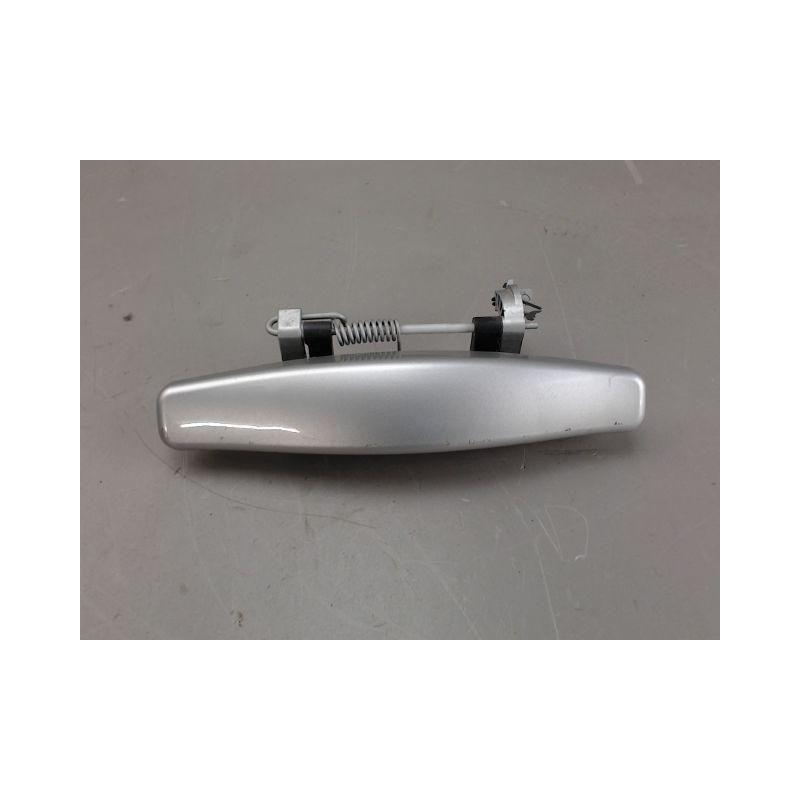 POIGNEE EXTERIEURE PORTE AVANT GAUCHE DACIA DUSTER