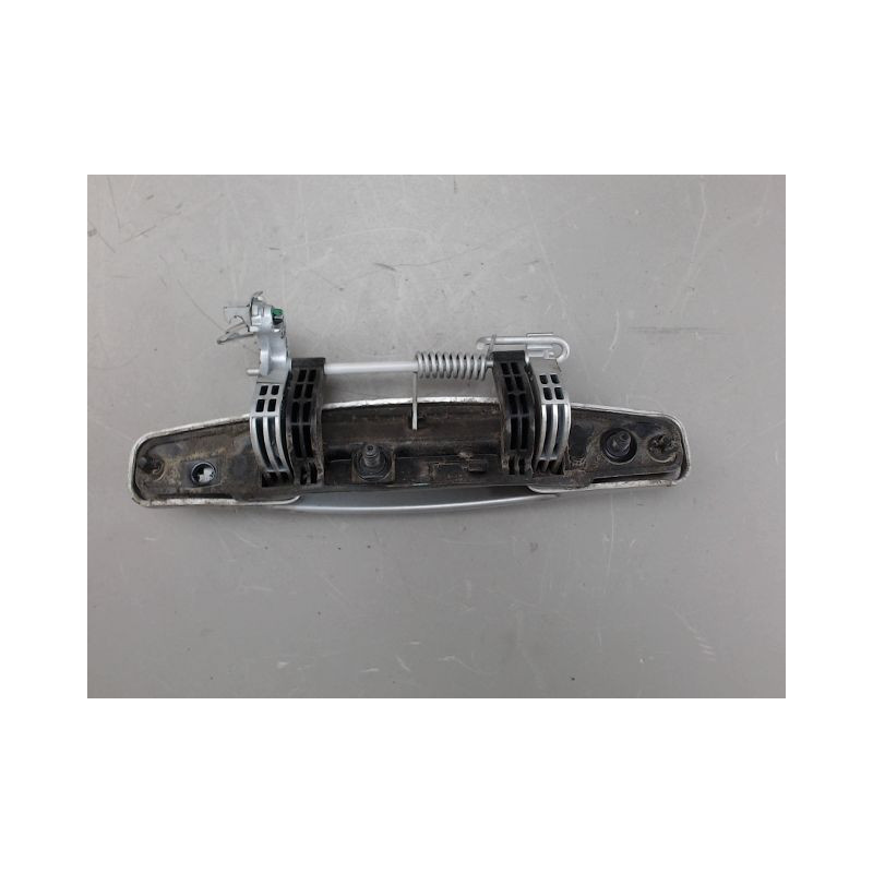 POIGNEE EXTERIEURE PORTE AVANT GAUCHE DACIA DUSTER