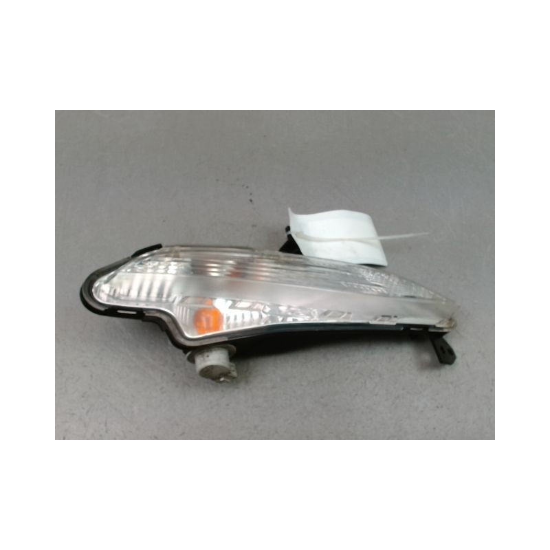CLIGNOTANT DROIT PEUGEOT 308 2011-