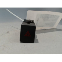 BOUTON DE WARNING NISSAN MICRA 2009-