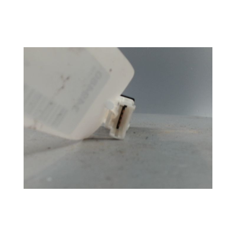 BOUTON DE WARNING NISSAN QHASQAI 2007-