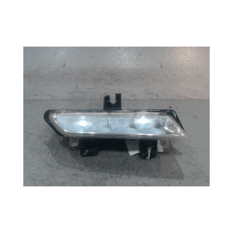 FEUX POSITION GAUCHE RENAULT CLIO