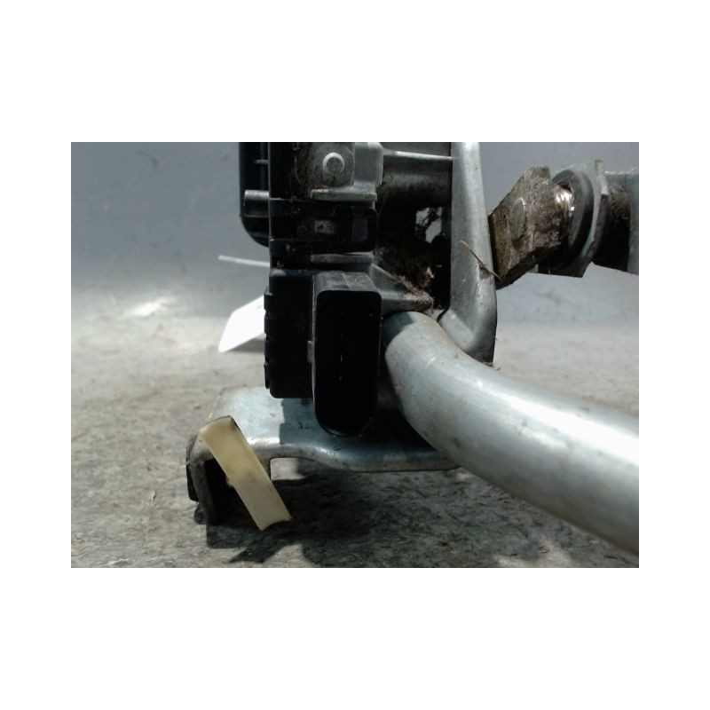 MECANISME ESSUIE-GLACE AVANT AUDI A4 2004-