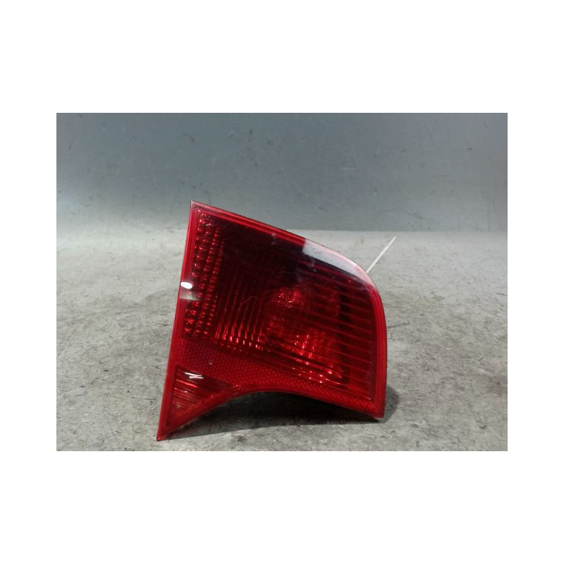 FEU ARRIERE INTERIEUR GAUCHE AUDI A4 2004-