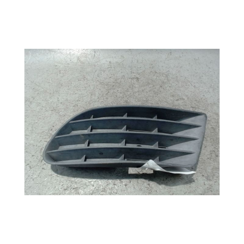 OBTURATEUR PHARE ADDITIONNEL PARE-CHOC AVD VOLKSWAGEN GOLF V PLUS 2005-