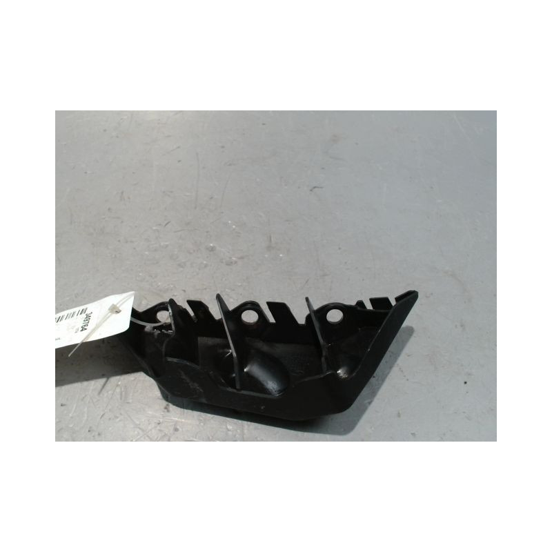 SUPPORT PARE-CHOC AVD FORD C-MAX