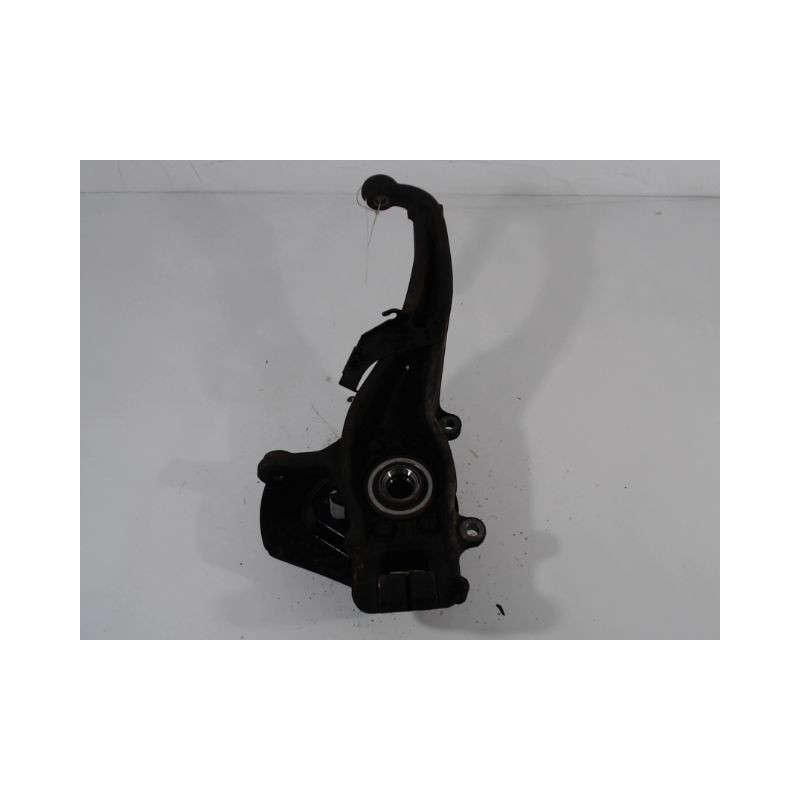 PIVOT AVANT GAUCHE NISSAN PATHFINDER