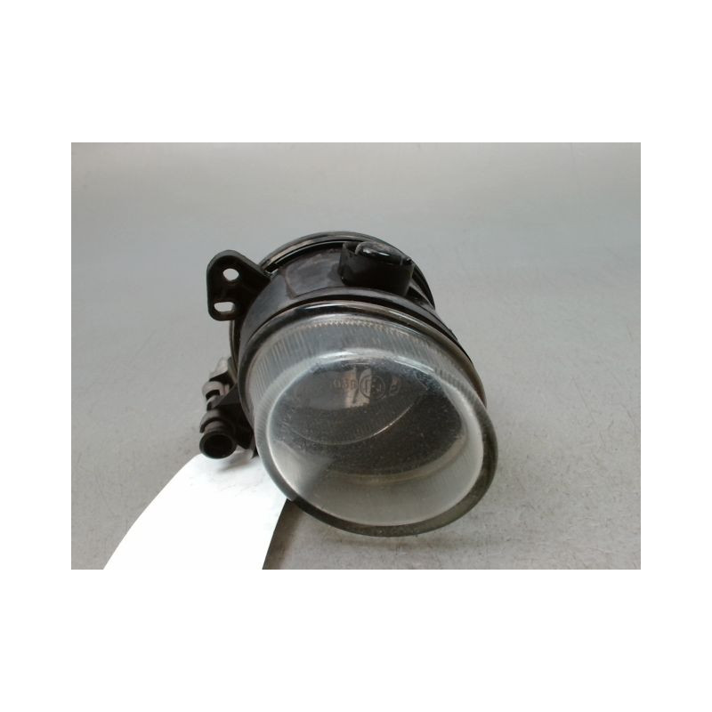 PHARE ANTIBROUILLARD AVANT DROIT MERCEDES CLASSE C 2007-