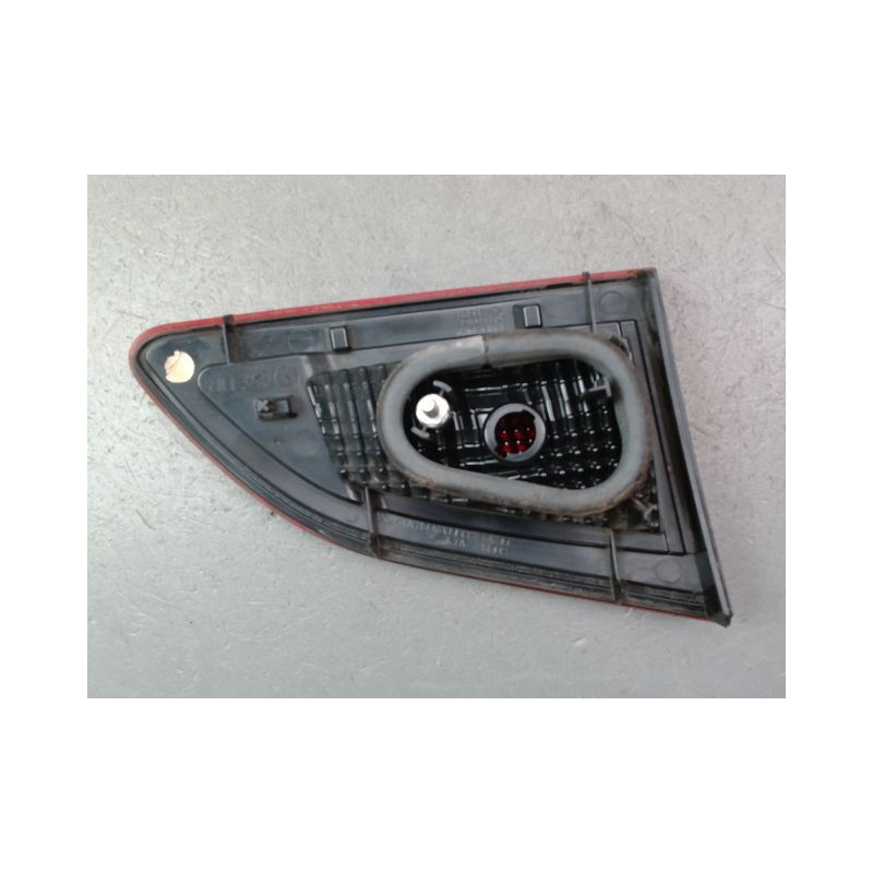 FEU ARRIERE INTERIEUR DROIT RENAULT SCENIC MONOSP. III Phase 1 2009-2011