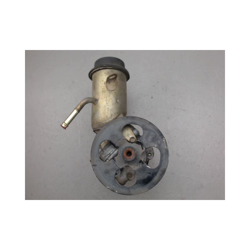 POMPE DIRECTION ASSISTEE TOYOTA YARIS