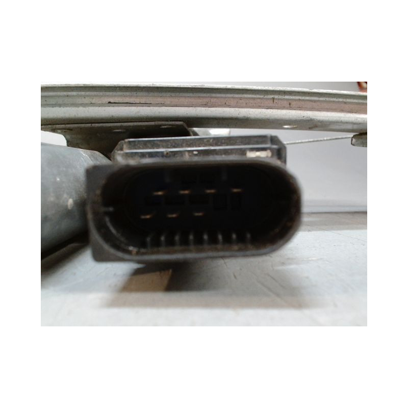 MECANISME+MOTEUR LEVE-GLACE ARRIERE DROIT MERCEDES CLASSE A 168 PHASE 2 DIESEL