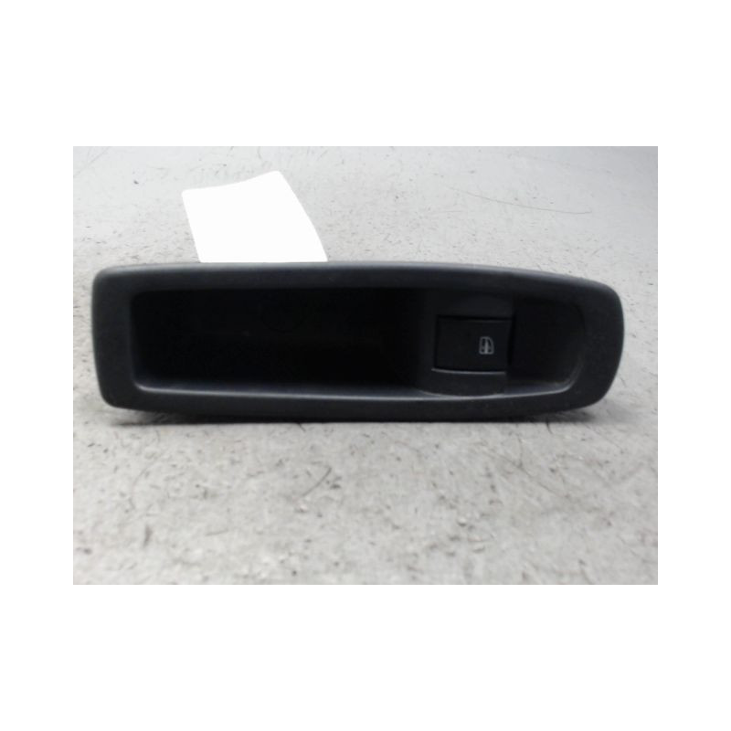 COMMANDE LEVE-GLACE PORTE ARD RENAULT KOLEOS 2008-