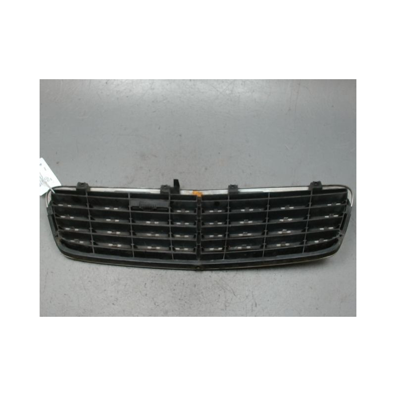 CALANDRE MERCEDES CLASSE C BREAK 2001-