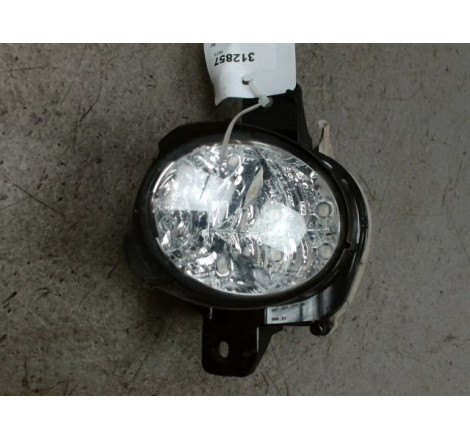 PHARE ANTIBROUILLARD AVG