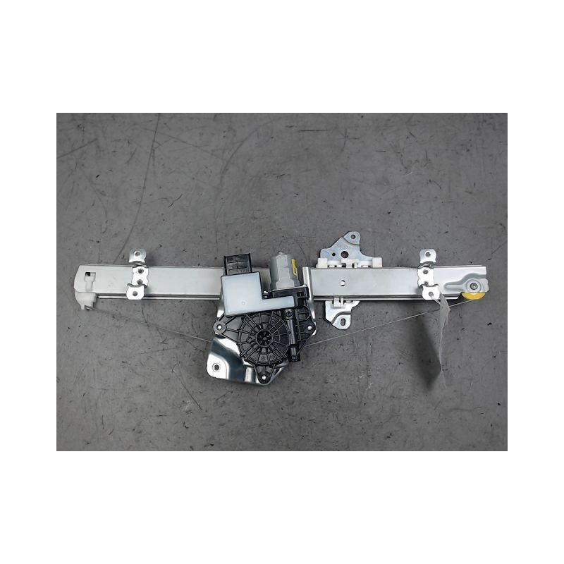 MECANISME+MOTEUR LEVE-GLACE AVANT GAUCHE NISSAN JUKE