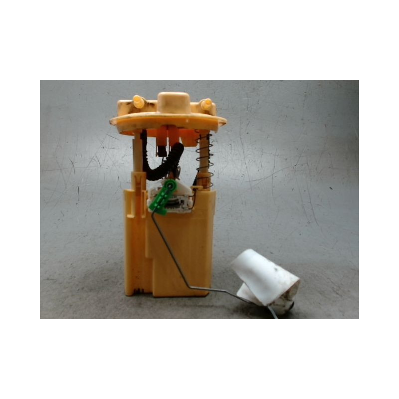 POMPE CARBURANT IMMERGEE RENAULT CLIO IV 2012-