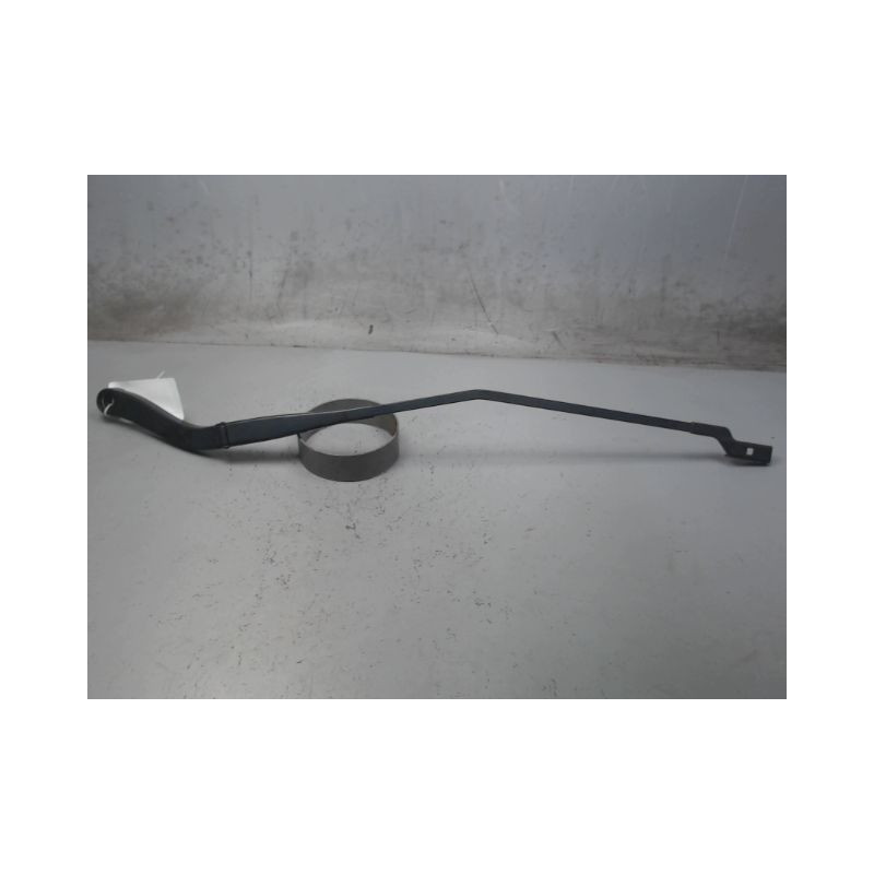 BRAS ESSUIE-GLACE AVANT DROIT RENAULT TRAFIC