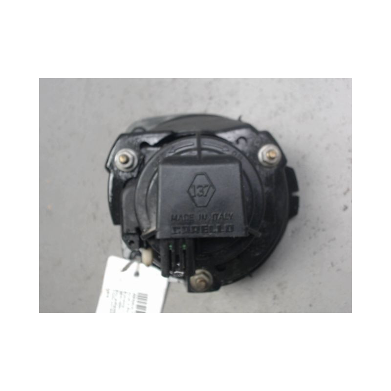 PHARE ANTIBROUILLARD AVANT DROIT RENAULT CLIO II PH.1 98-2001