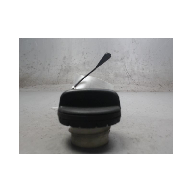 BOUCHON RESERVOIR A CARBURANT TOYOTA YARIS 2003-