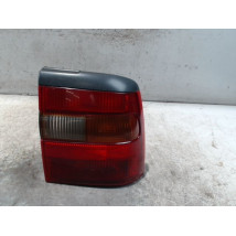 FEU ARRIERE DROIT OPEL VECTRA 92-95