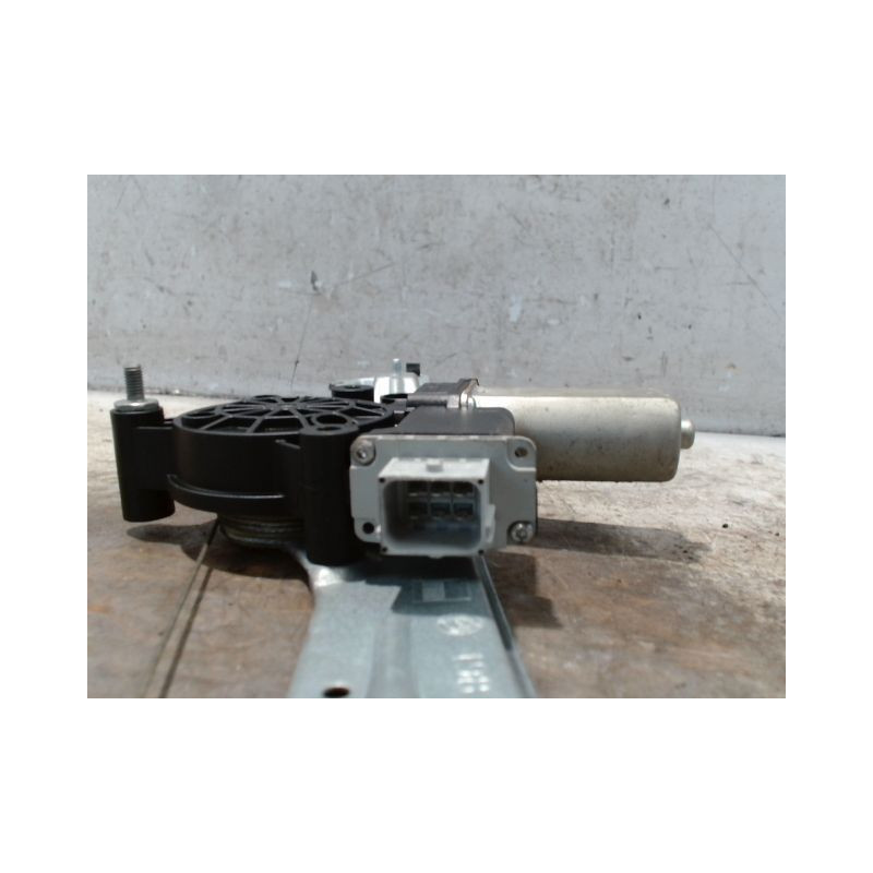 MECANISME+MOTEUR LEVE-GLACE ARRIERE GAUCHE FIAT BRAVO 2007-
