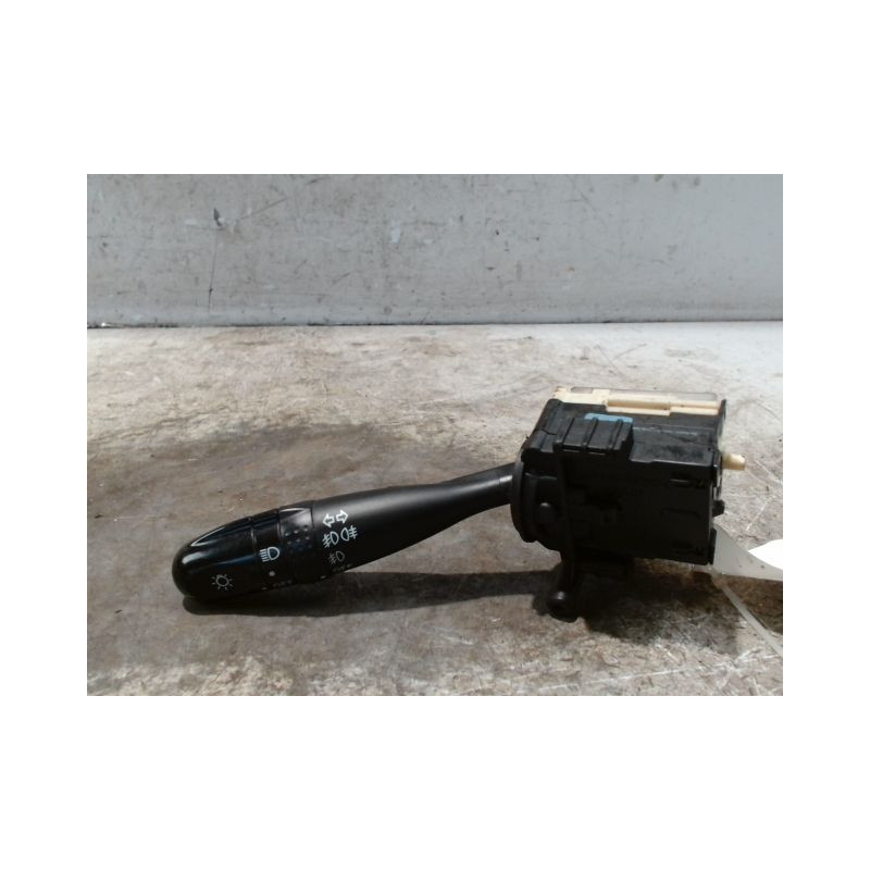 COMMANDE CLIGNOTANT TOYOTA COROLLA 2004-