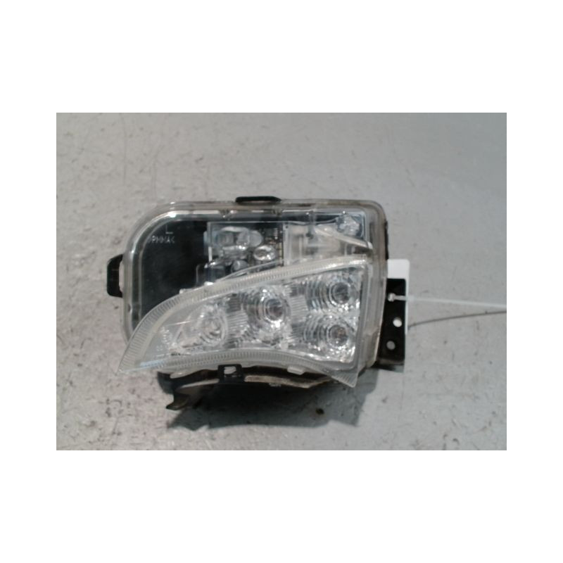 FEUX AVG TOYOTA AURIS 2010-