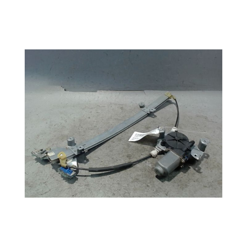 MECANISME+MOTEUR LEVE-GLACE AVANT DROIT NISSAN ALMERA 2002-