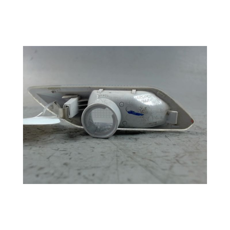 REPETITEUR AILE DROIT DACIA SANDERO 2008-