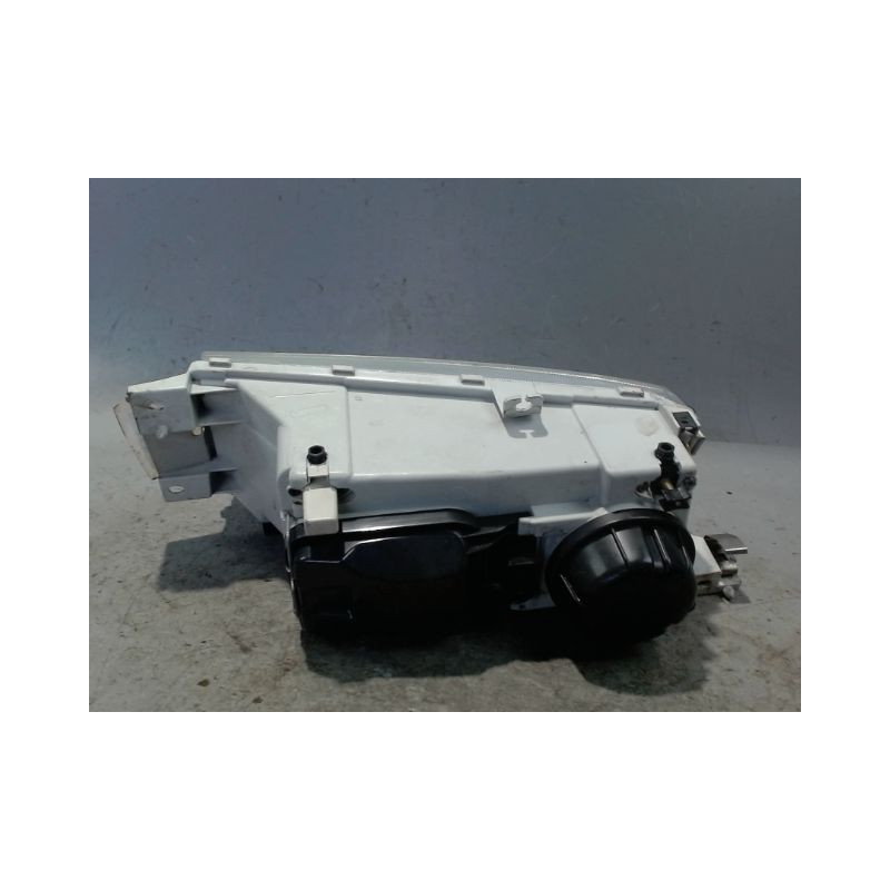 PHARE DROIT SKODA OCTAVIA 2000-