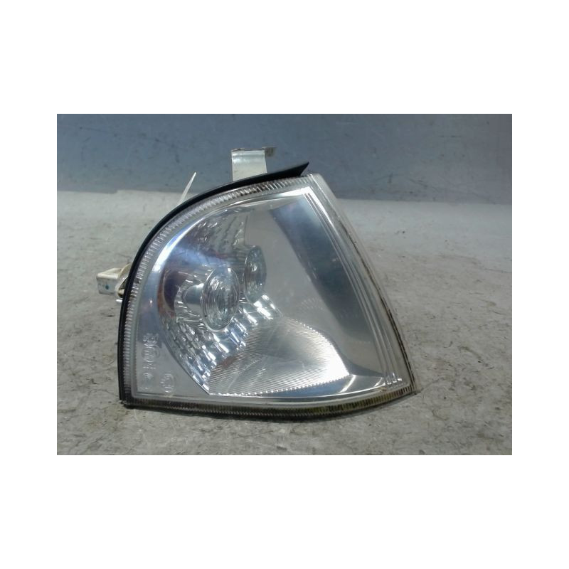 CLIGNOTANT DROIT SKODA OCTAVIA 2000-