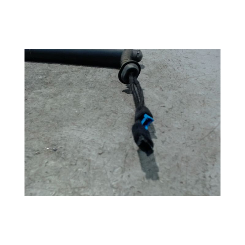 VERIN HAYON D B.M.W. SERIE 2