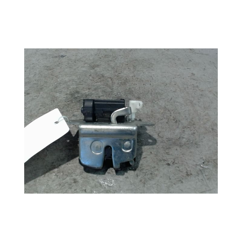 SERRURE HAYON  FIAT PANDA