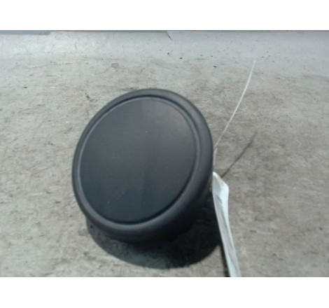 OBTURATEUR PHARE ADDITIONNEL PARE-CHOC AVD