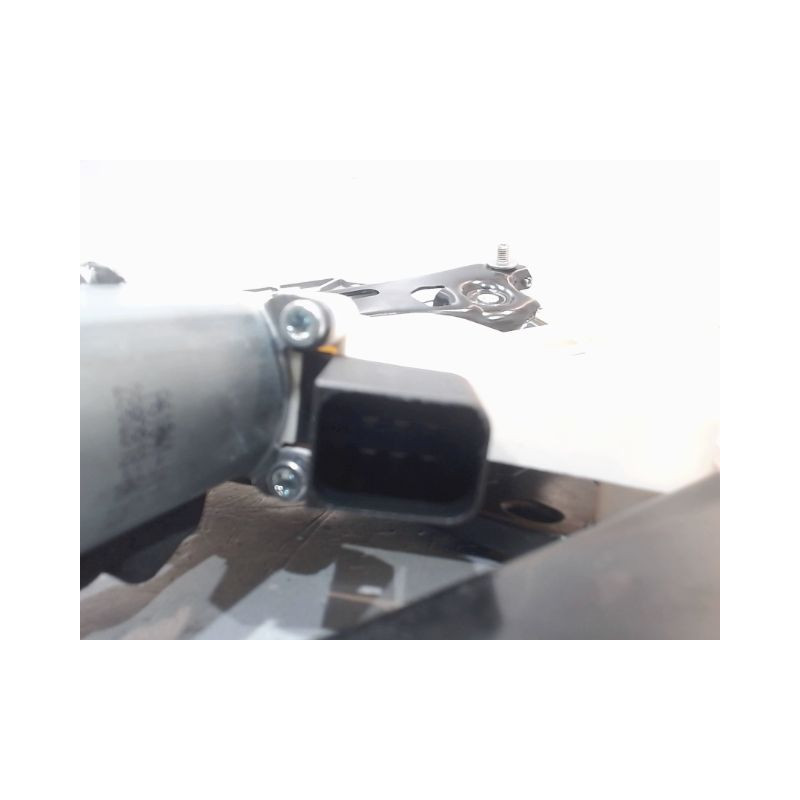 MECANISME+MOTEUR LEVE-GLACE ARRIERE DROIT MERCEDES CLA