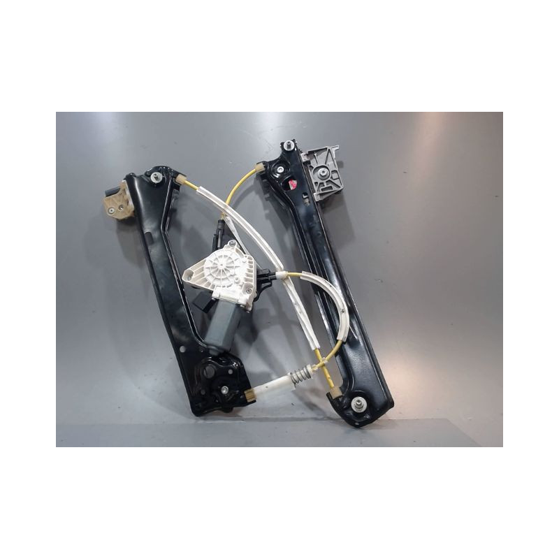 MECANISME+MOTEUR LEVE-GLACE ARRIERE GAUCHE MERCEDES CLA