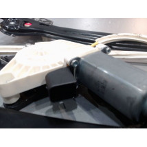 MECANISME+MOTEUR LEVE-GLACE ARRIERE GAUCHE MERCEDES CLA