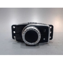 COMMANDE GPS MERCEDES CLA