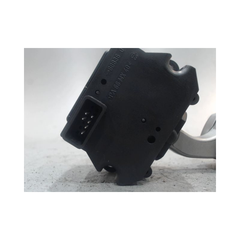 COMMANDE REGULATEUR/LIMITATEUR VITESSE B.M.W. SERIE 7