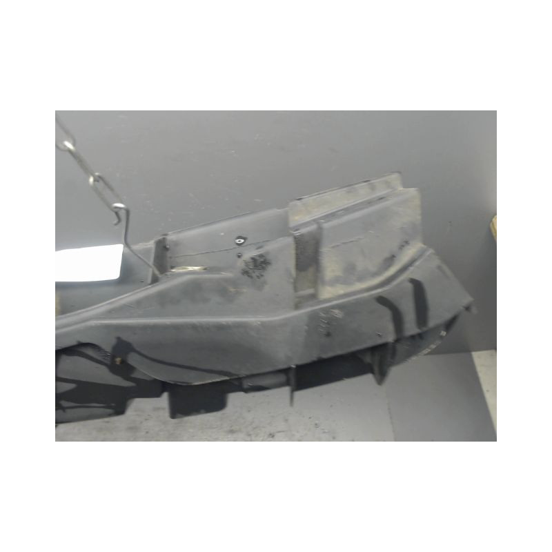 RENFORT PARE-CHOC ARRIERE  PEUGEOT 106