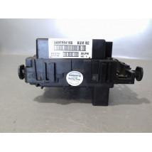 BOITE A FUSIBLES PEUGEOT 206
