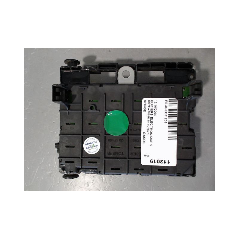 BOITE A FUSIBLES PEUGEOT 206