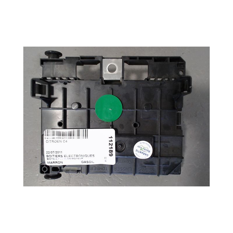 BOITE A FUSIBLES CITROEN C4
