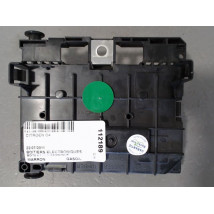 BOITE A FUSIBLES CITROEN C4