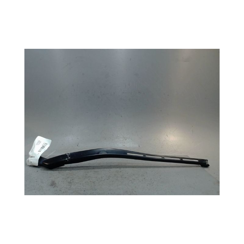 BRAS ESSUIE-GLACE AVANT DROIT AUDI A4