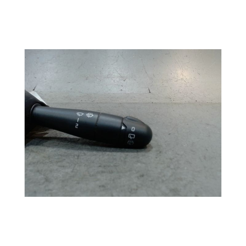 COMMANDE ESSUIE GLACE DACIA SANDERO
