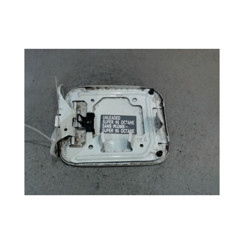 VOLET DE TRAPPE CARBURANT NISSAN JUKE
