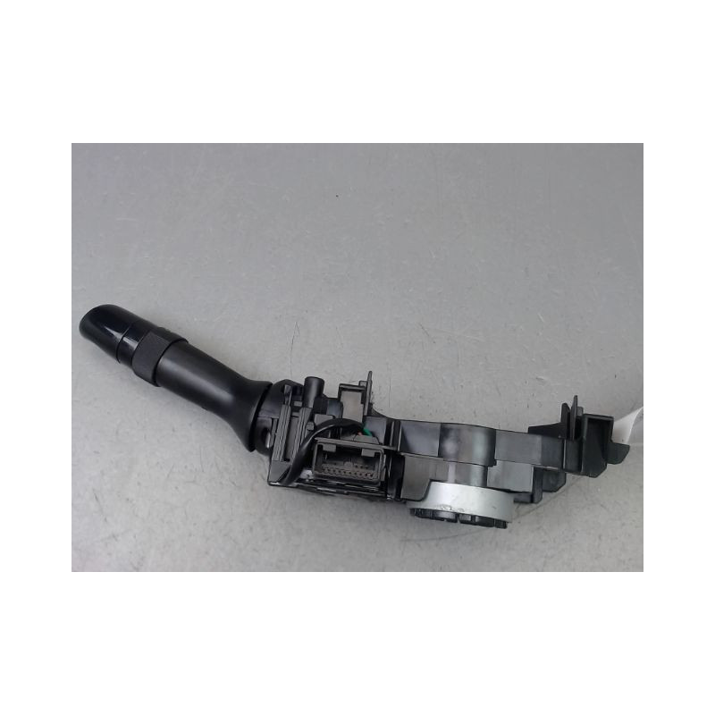 COMMANDE ECLAIRAGE TOYOTA PRIUS 2004-