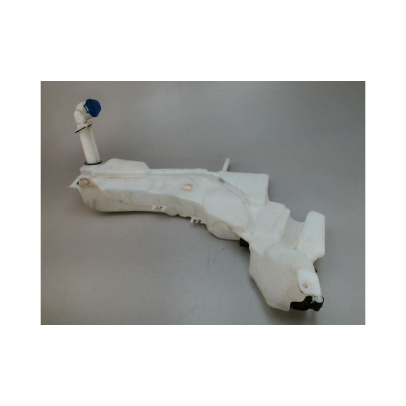 RESERVOIR LAVE-GLACE AVANT FORD FOCUS