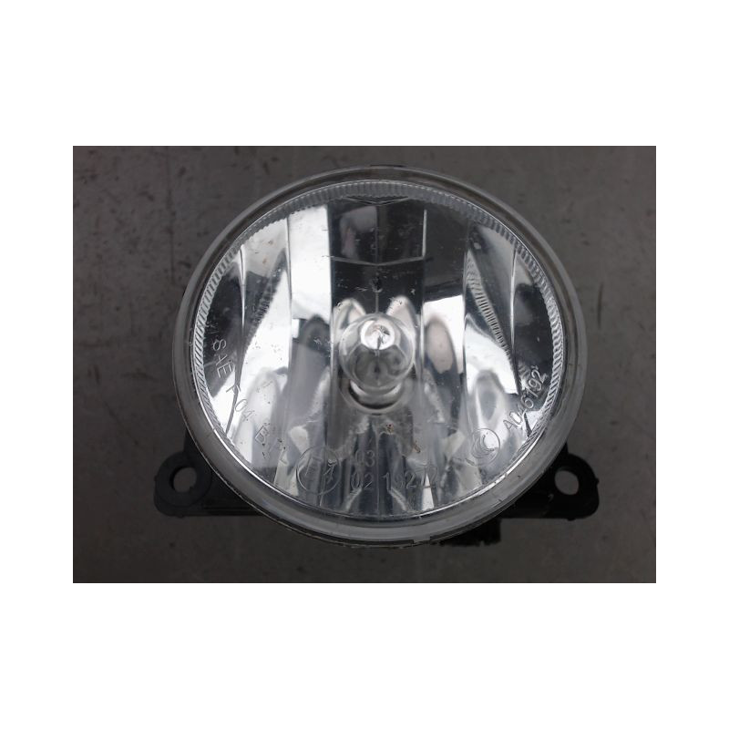 PHARE ANTIBROUILLARD AVANT GAUCHE CITROEN C3